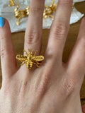 The bee 🐝 ring - gold or silver